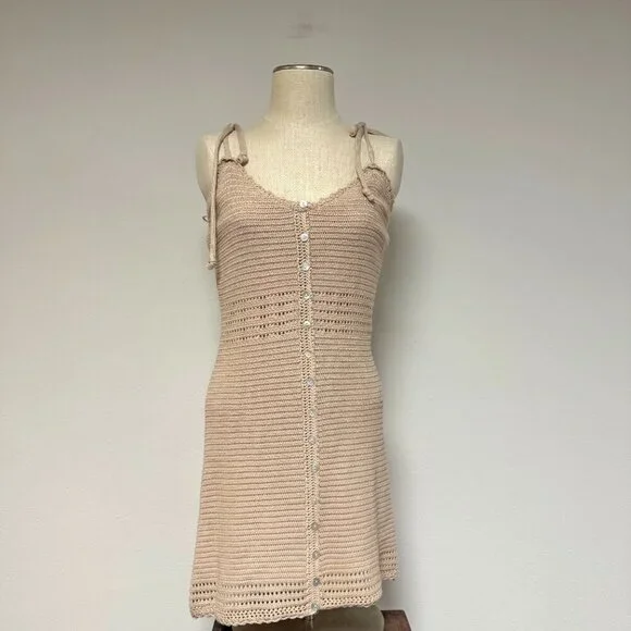 *NEW* Olive + Oak Crochet Dress - Picture 2 of 10